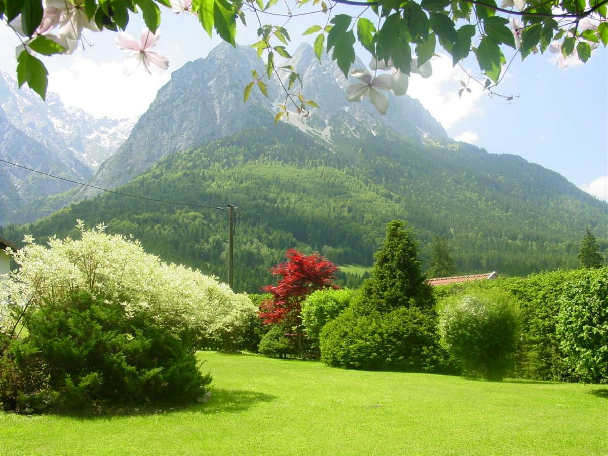 Landhaus Waldrebe ไกรน์เนา ภายนอก รูปภาพ