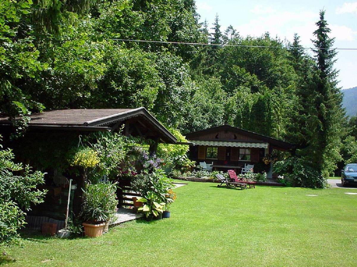 Landhaus Waldrebe ไกรน์เนา ภายนอก รูปภาพ